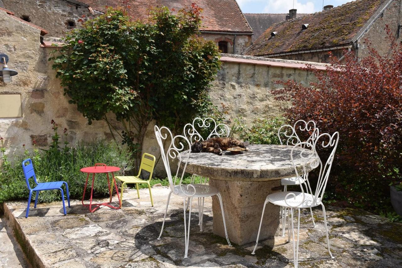 Souvigny Le Gite Clos Monade מראה חיצוני תמונה
